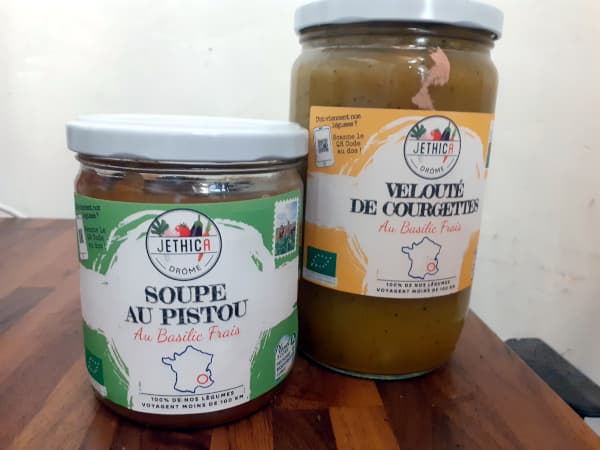 Les soupes au pistou et velouté de courgettes